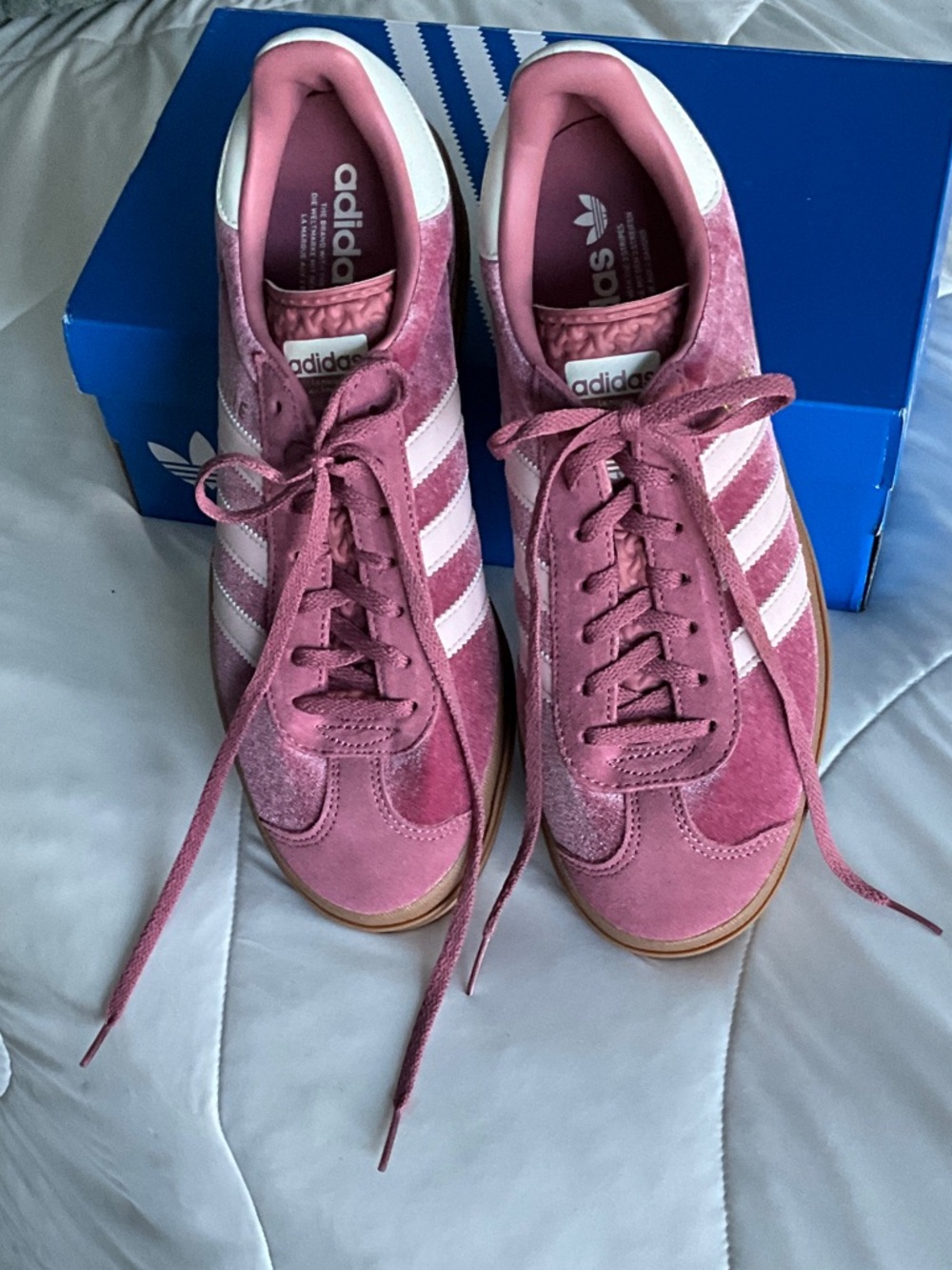 Brand New Never Worn ADIDAS Gazelle Pink Suede Women's Sneakers